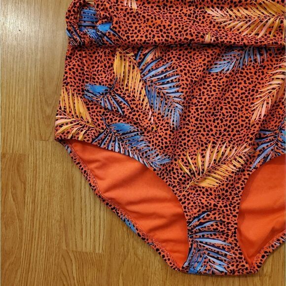 Raisins Nomad Byron High Waist Bikini Bottoms- NEW - Picture 4 of 10